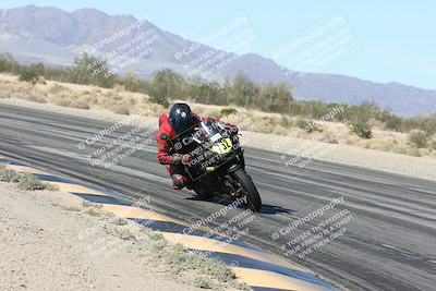 media/Dec-04-2025-Racers Edge (Thu) [[5ebc9f124d]]/3-B Group/3-Session 2 (Turn 7 Inside)/